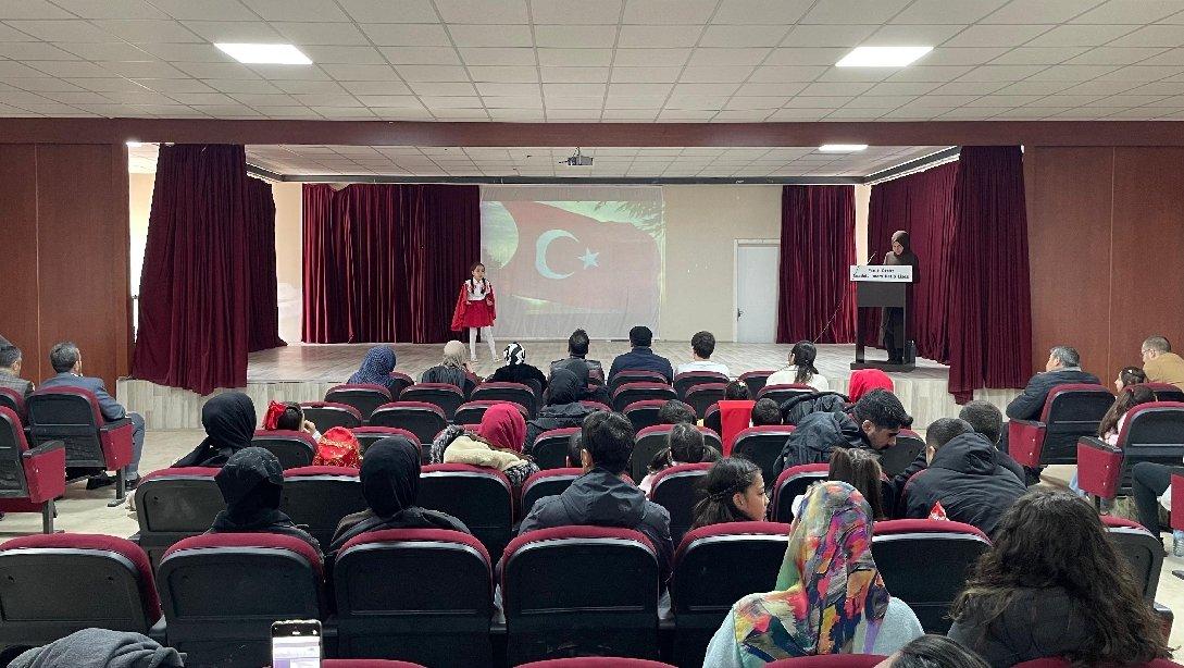 İlçemizde İstiklal Marşı'nı Güzel Okuma Yarışması Düzenlendi